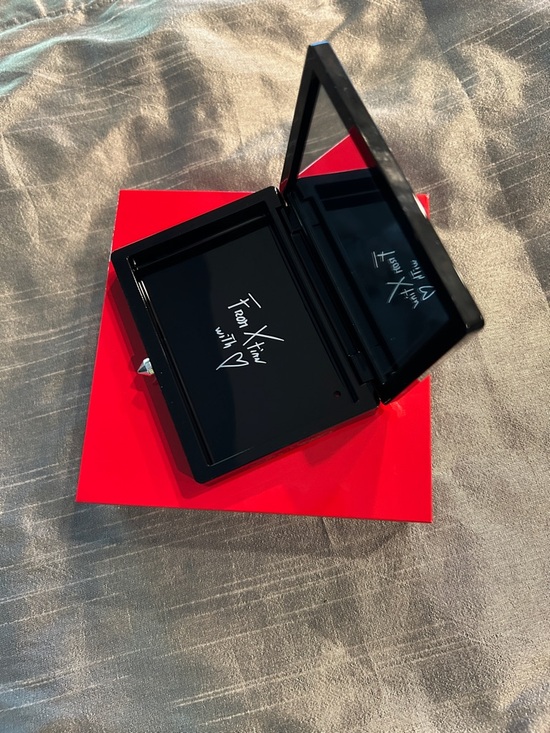 ♥️🖤Christian Louboutin Abracadabra refillable case with mirror 🖤♥️ - Picture 7 of 14